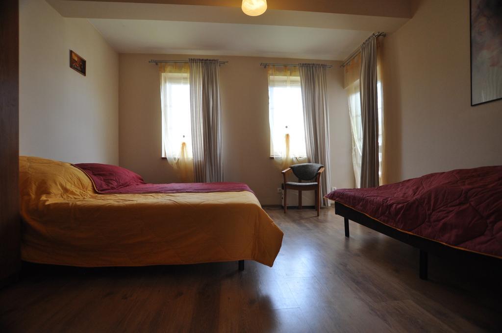 Apartament Pod Debami Apartment